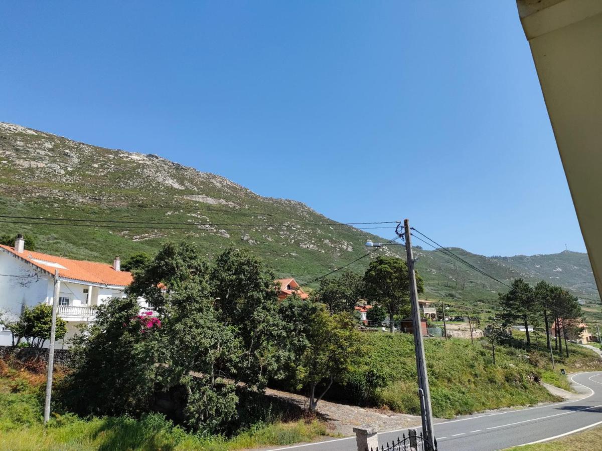 Apartamento Loft A Estivada Rosal Bagian luar foto